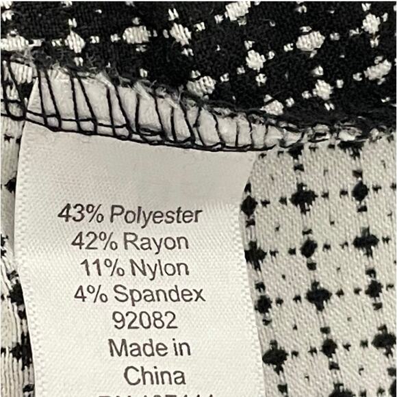 JESSICA LONDON Black and White Box Plaid Faux Wrap Skirt Size 18/20 NWT - Picture 8 of 10